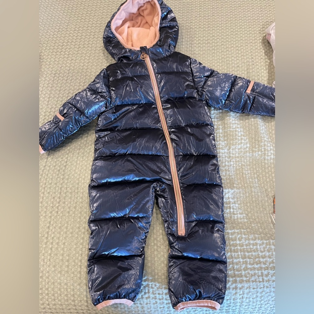 Michael Kors toddler girls snowsuit sz 6-12 mths